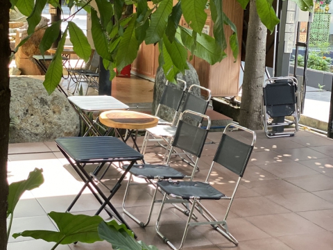 Góc chill cafe sáng tại Sala Garden