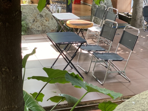 Góc chill cafe sáng tại Sala Garden